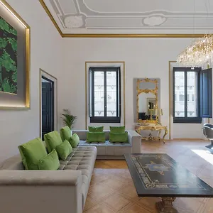 https://cavour-83-prestige-house.it-tuscanyhotel.com
